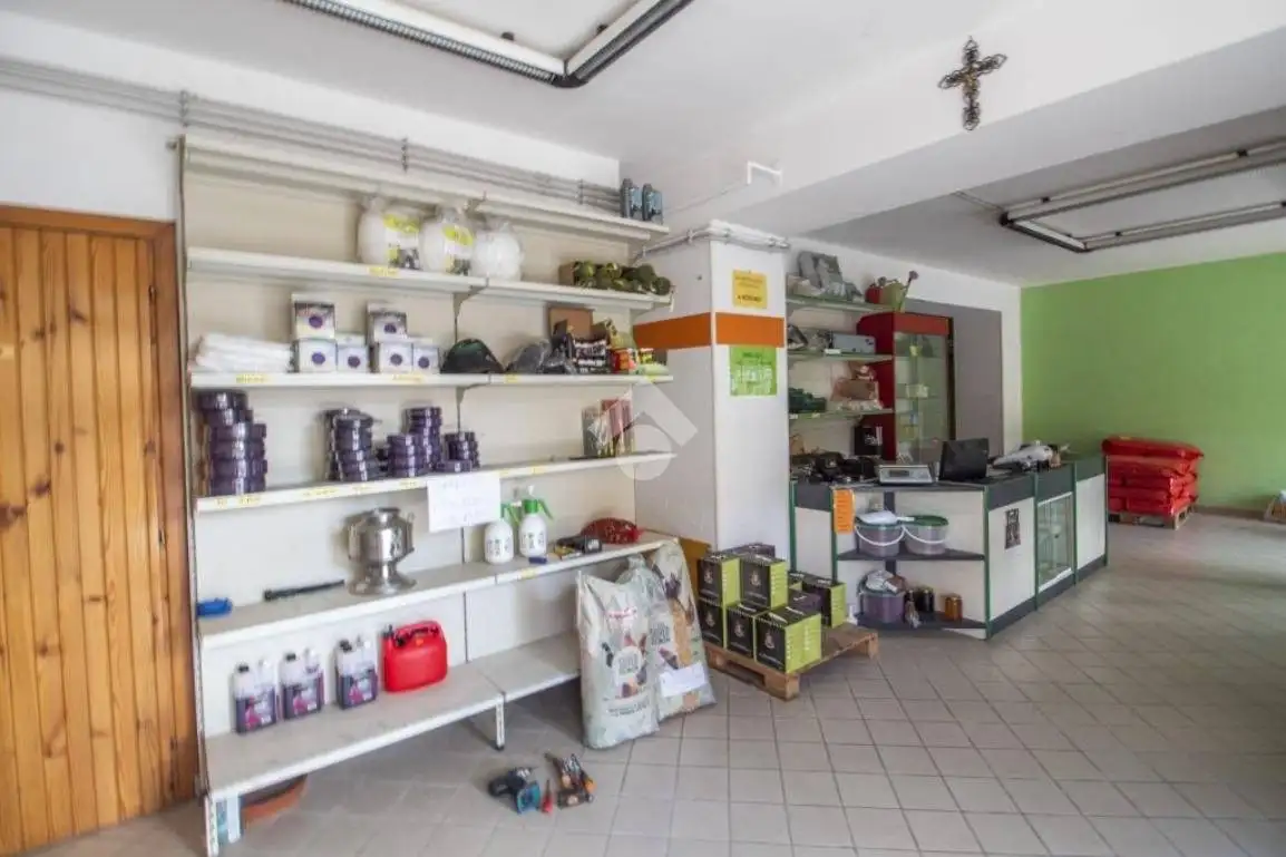 Bilocale via Gran Sasso 22, Centro, Borgo Velino - foto 4