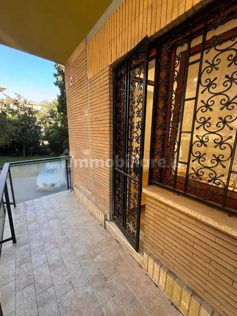 Trilocale via Misurina 4, Cortina d'Ampezzo, Roma - foto 3