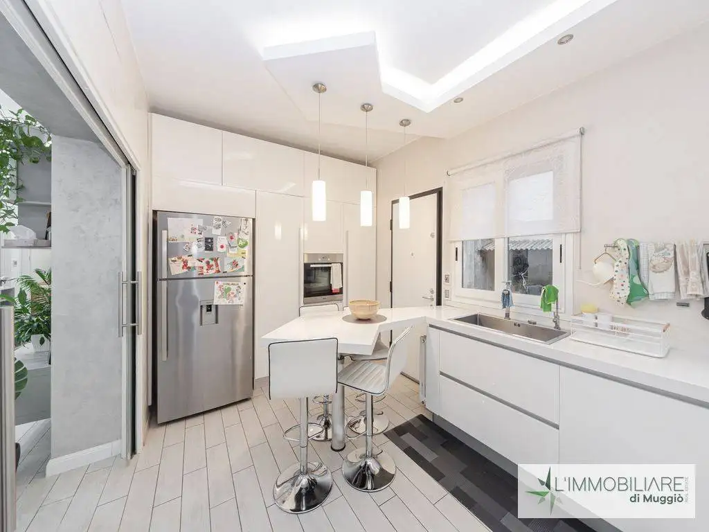 Trilocale via Giuseppe Verdi 2, Centro, Muggiò - foto 4