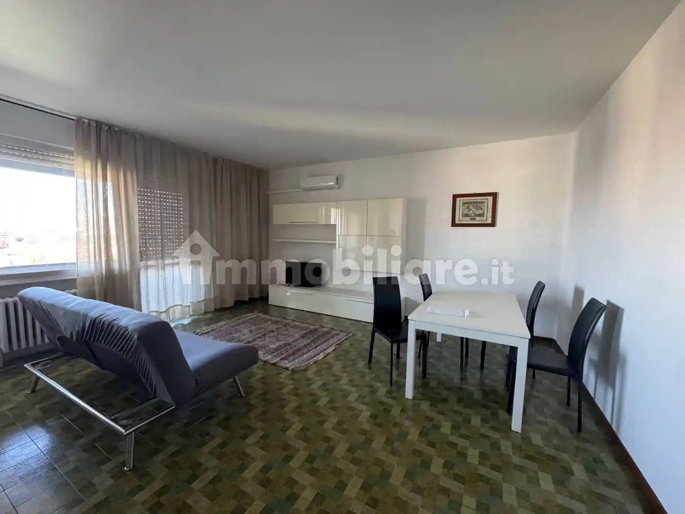 Appartamento in vendita a Modena