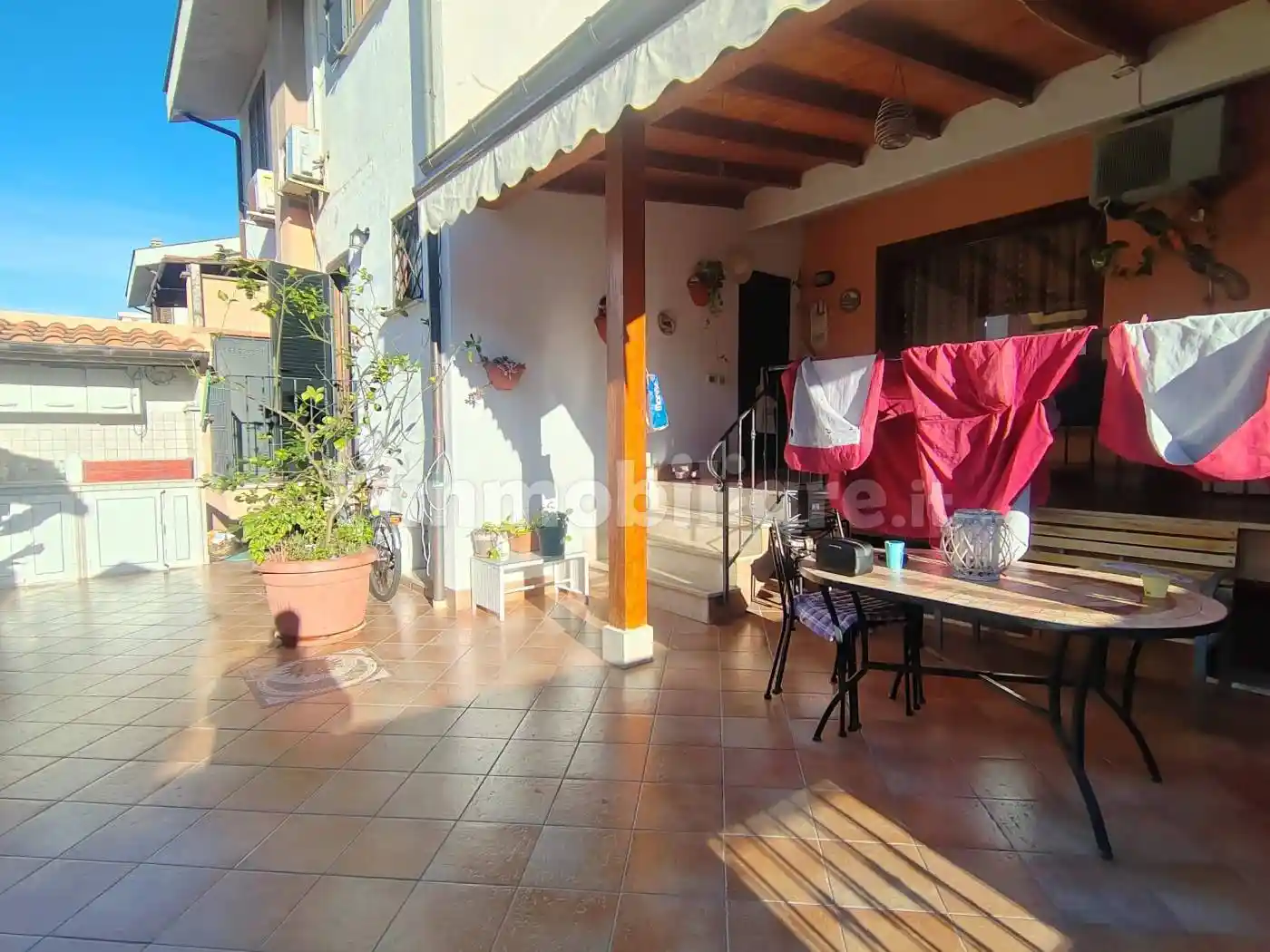 Villa bifamiliare via Yvon De Begnac, Centro Civico, Ladispoli - foto 2