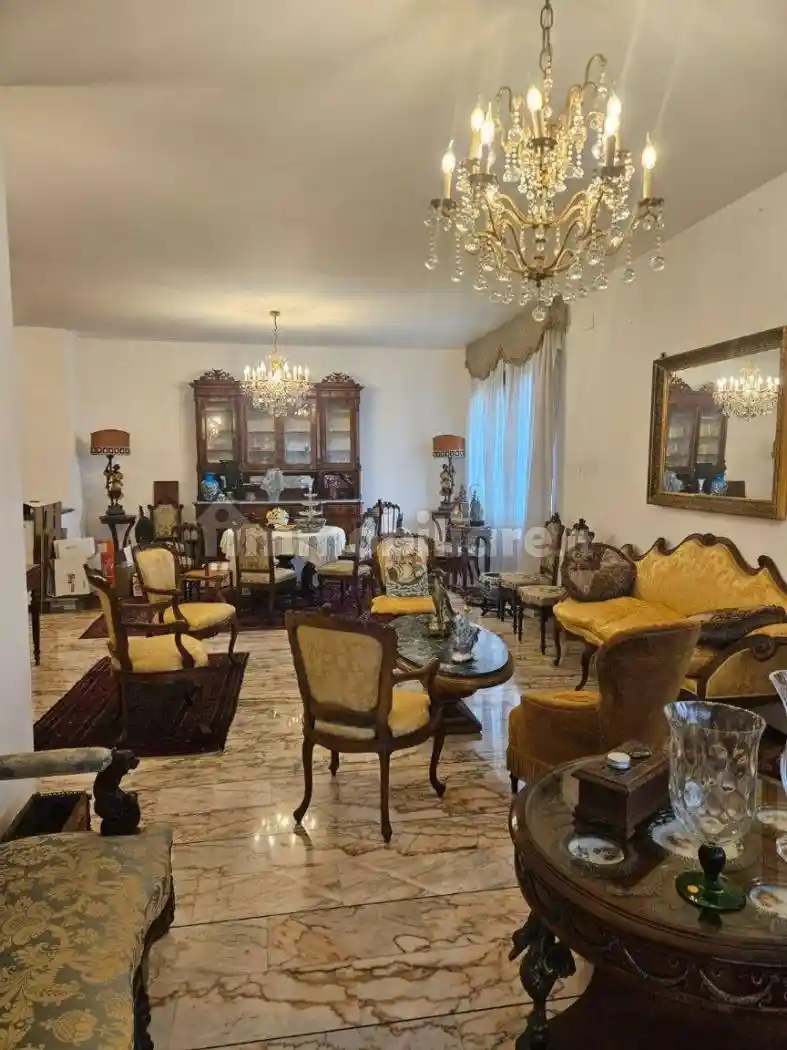 Appartamento in vendita a Savona