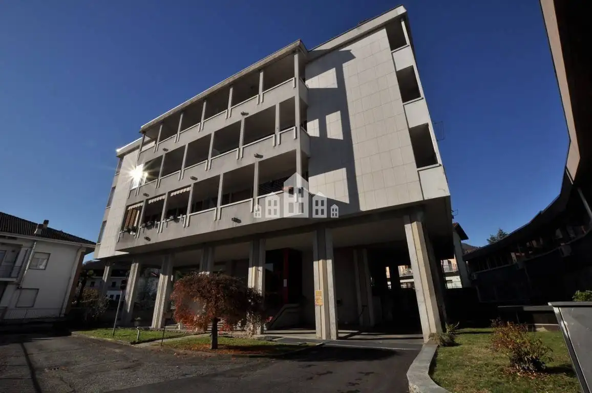 Appartamento in vendita a Cuorgnè