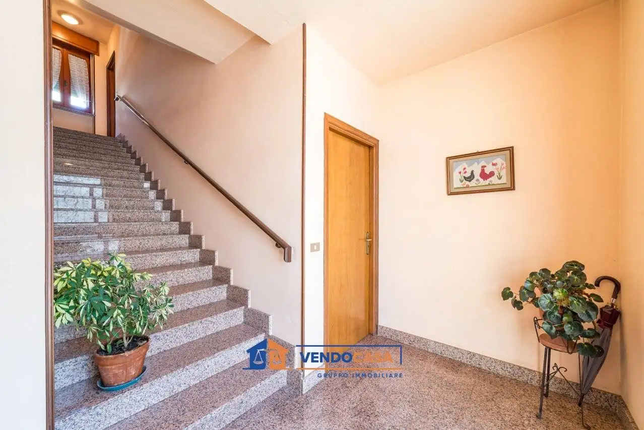 Villa bifamiliare via Aie Basse 15, Centro, Busca - foto 3