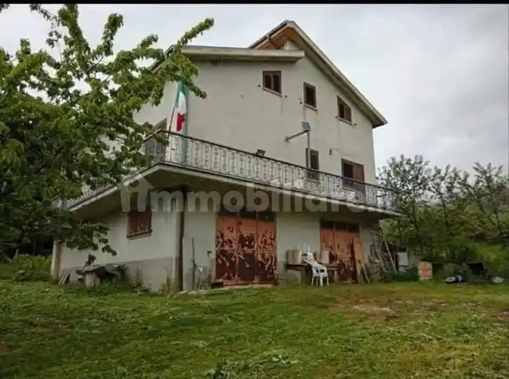 Villa bifamiliare Strada Provinciale del Lago di Campotosto, Campotosto - foto 5