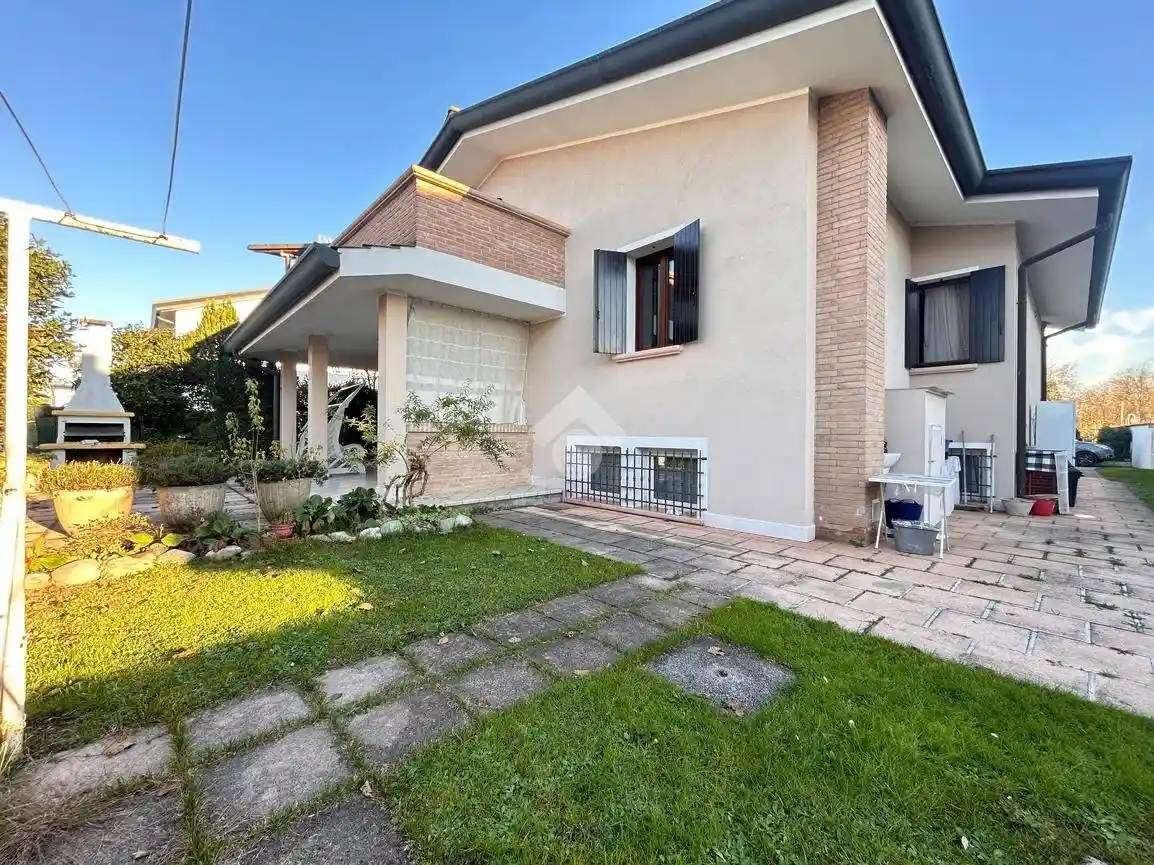 Villa unifamiliare via Antonio Bellucci 1, San Giuseppe - Aeroporto, Treviso - foto 2