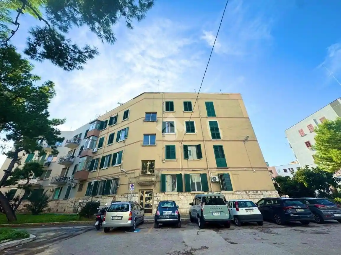Appartamento in vendita a Bari