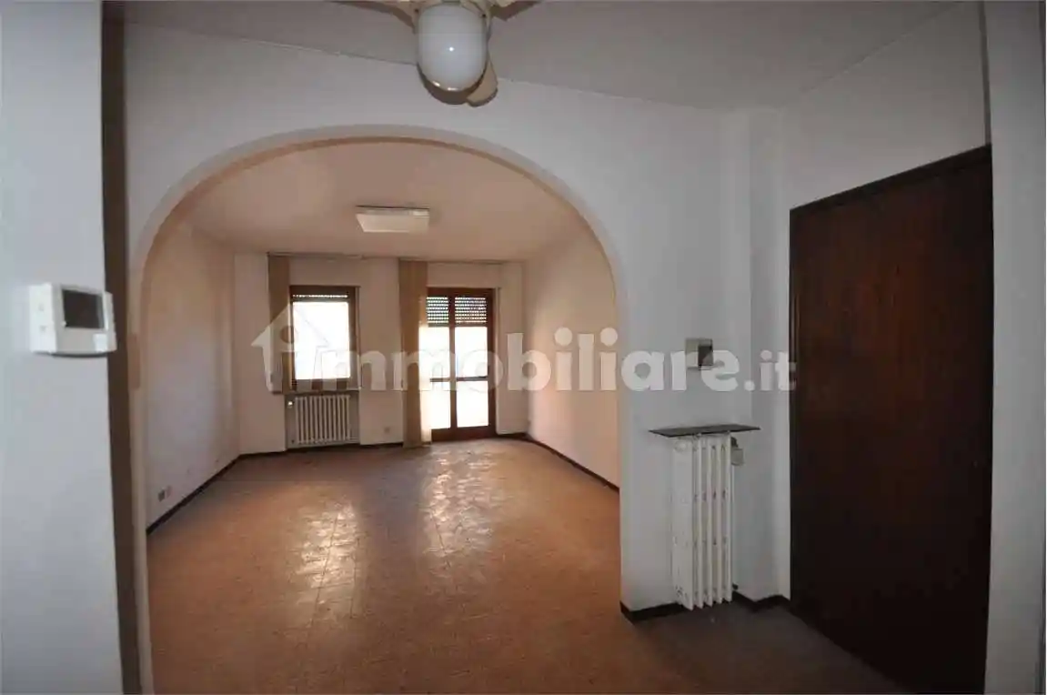 Bilocale via Fabbri, 7, Villadossola - foto 2