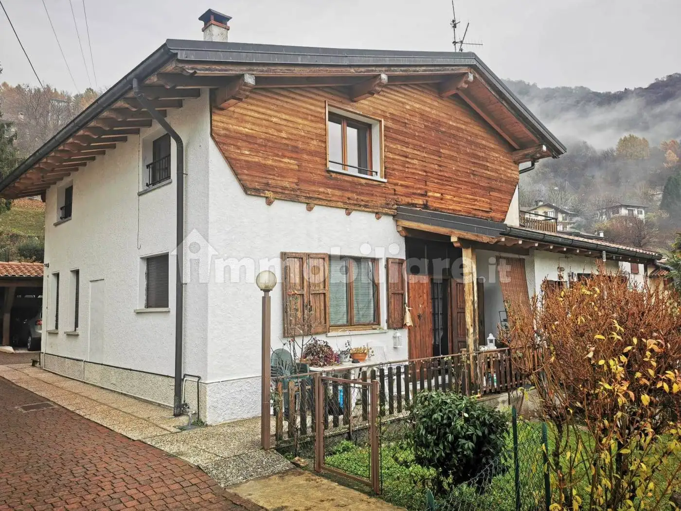 Appartamento via Gireglio 13, Castiglione D'Intelvi, Centro Valle Intelvi - foto 2