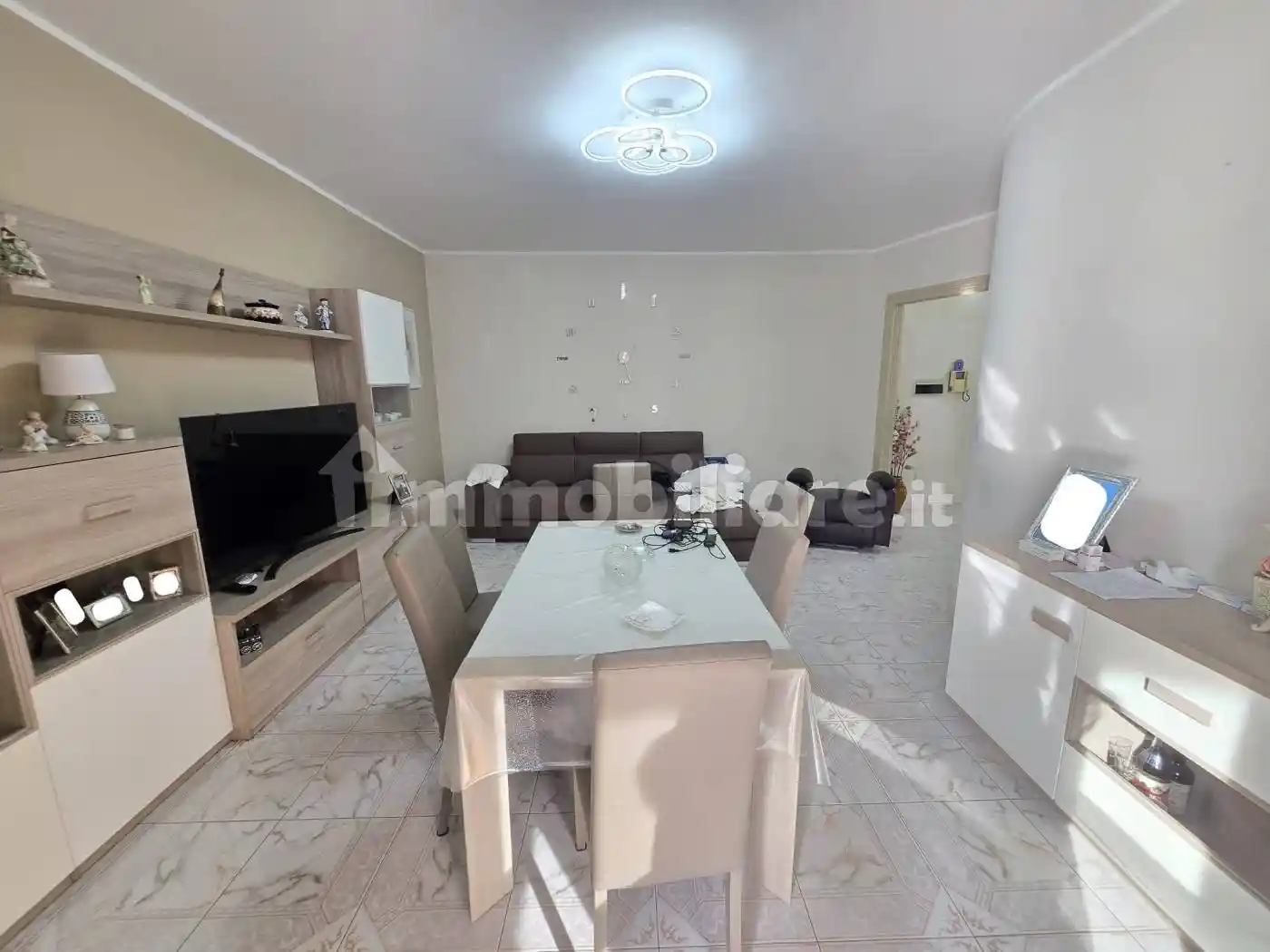 Trilocale via Monti del Matese, Centro, Casoria - foto 5