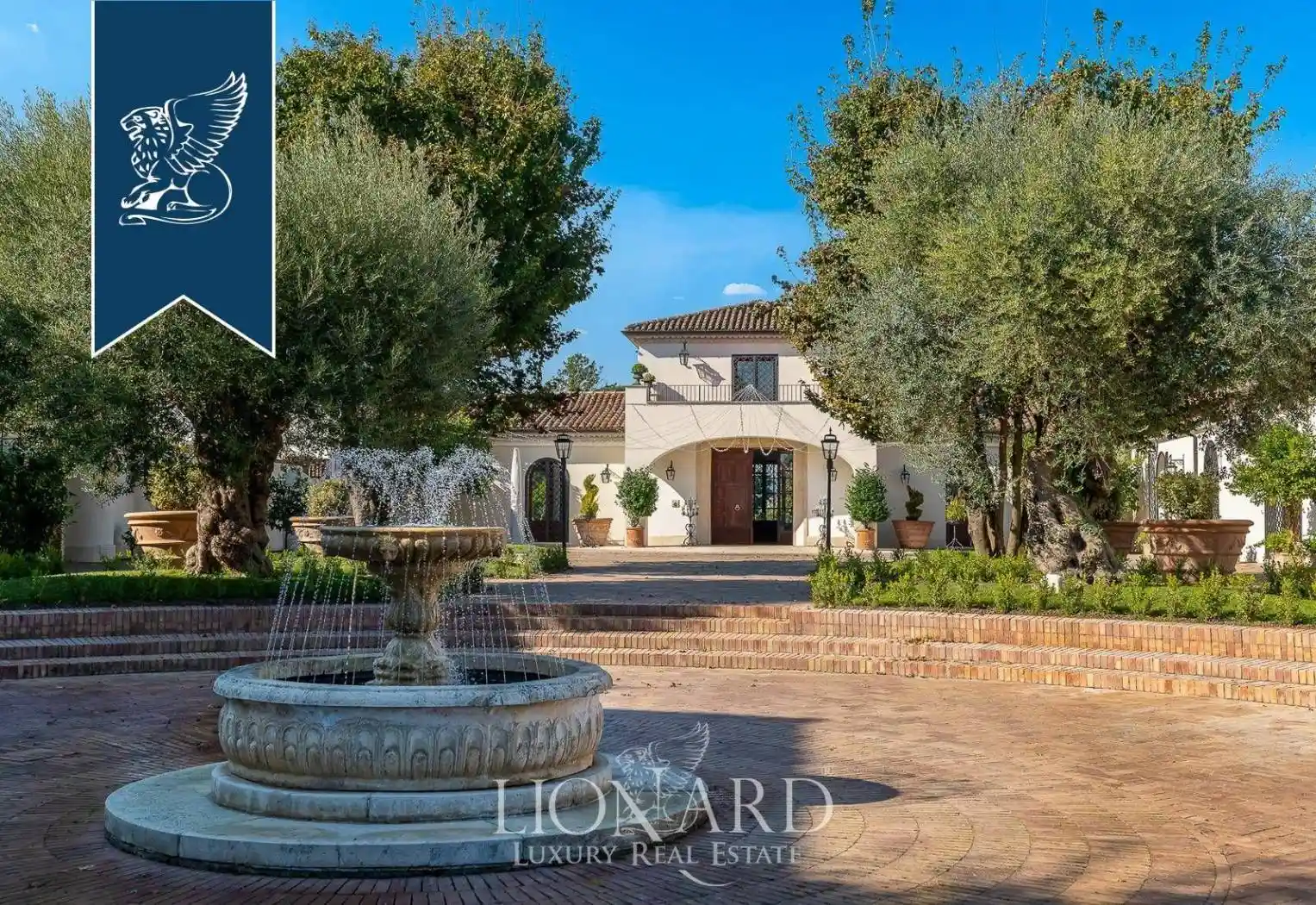 Villa unifamiliare, buono stato, 2300 m², Dragoni - foto 3