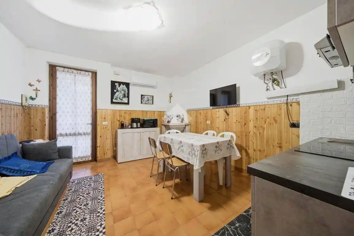 Monolocale via monte castelletto, Lughezzano, Bosco Chiesanuova - foto 5