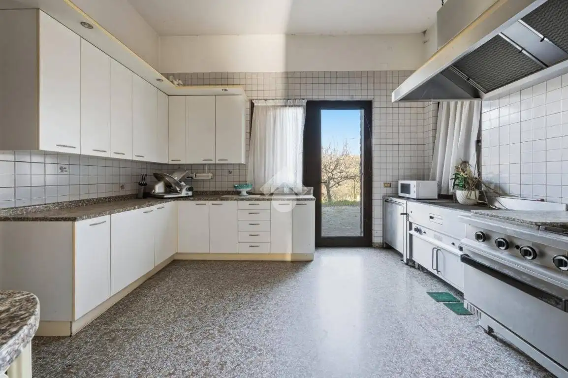 Trilocale Contrada Praole 28, Praole, Cerro Veronese - foto 3