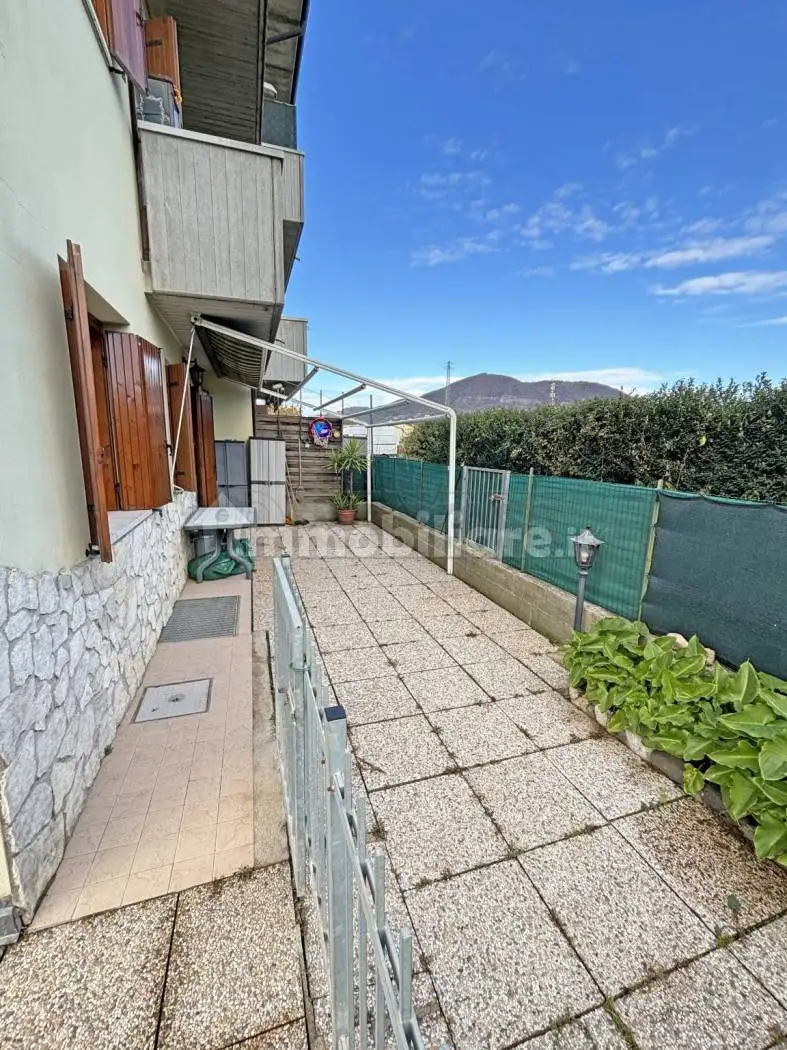 Quadrilocale via xxv aprile 8, Centro, Brogliano - foto 4