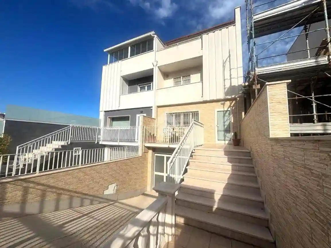 Villetta a schiera - foto 2