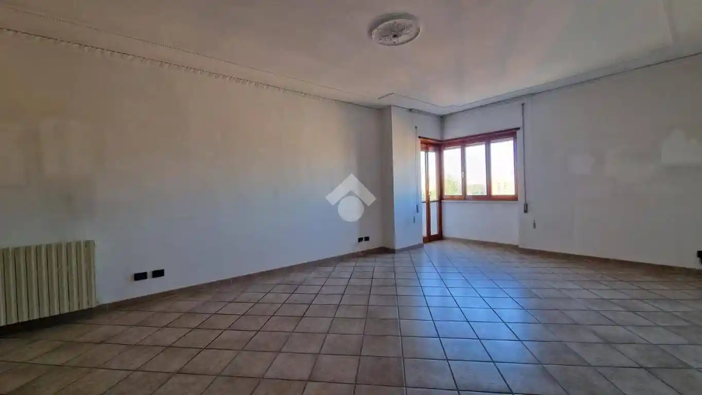 Trilocale viale Xviii Dicembre 42, Centro Storico, Latina - foto 5