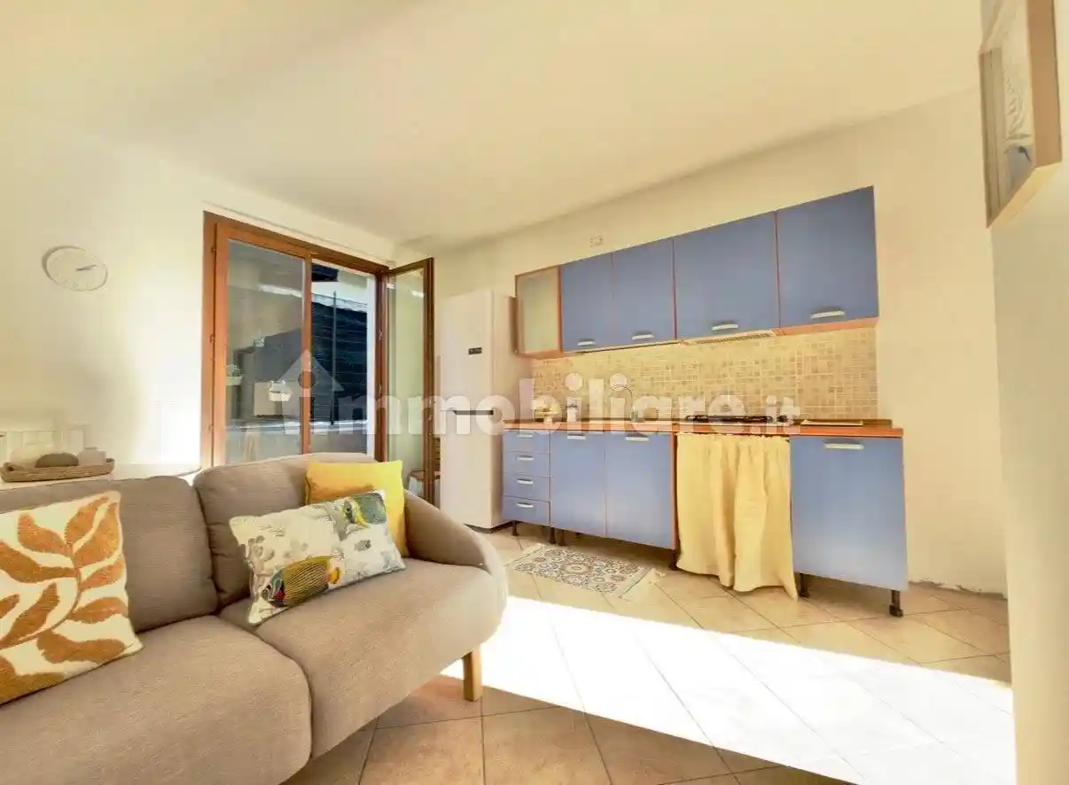 Bilocale via Generale Antonio Cantore 20, Vighizzolo, Cascina Varenna, Cantù - foto 5