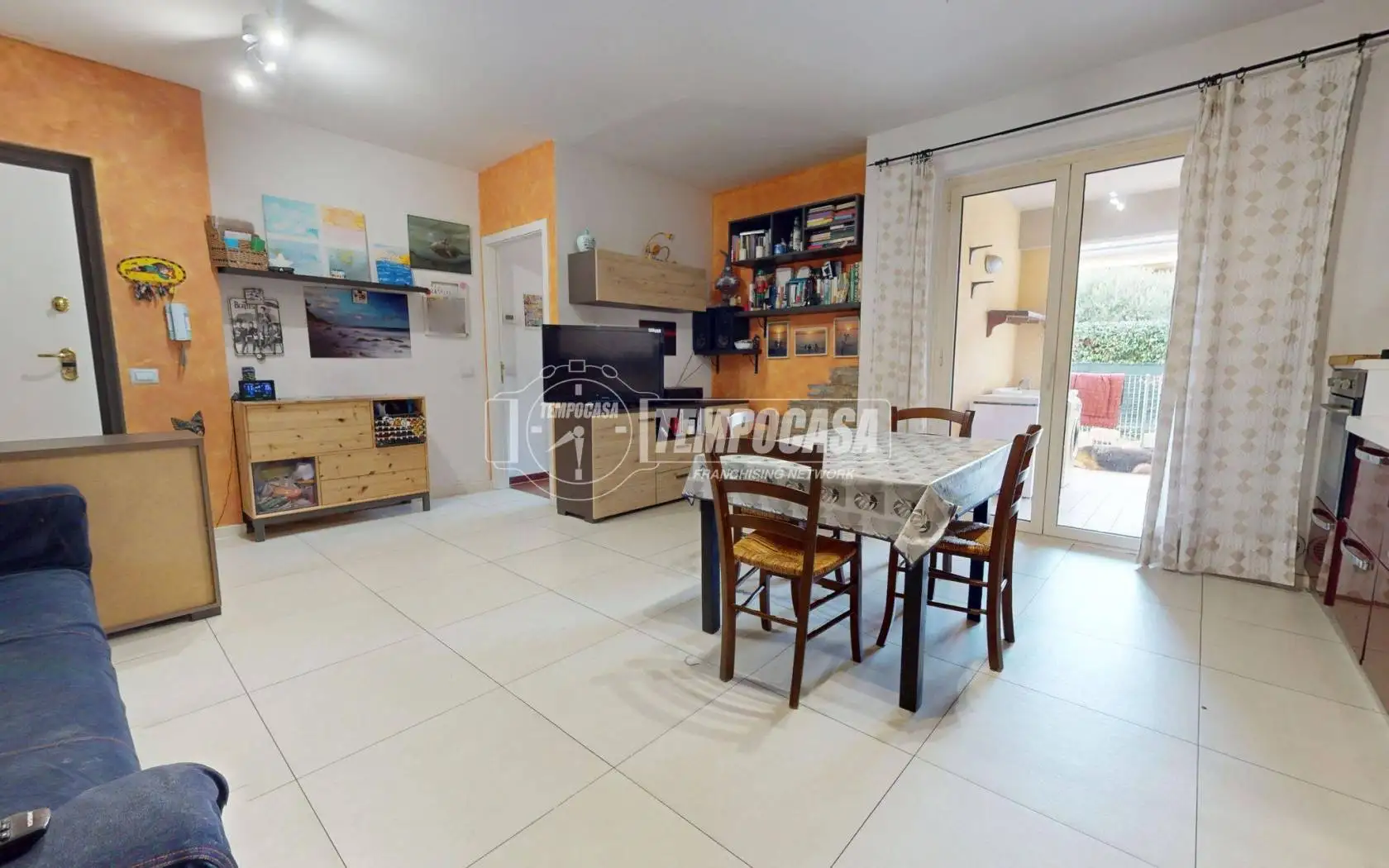 Trilocale ottimo stato, piano terra, Centro, Camerano - foto 2