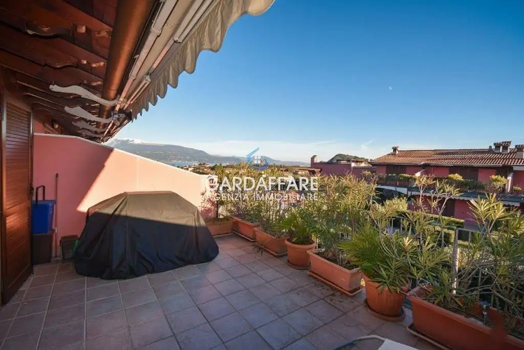 Bilocale buono stato, primo piano, Pieve Vecchia, Villaggio Sanghen, Manerba del Garda - foto 4