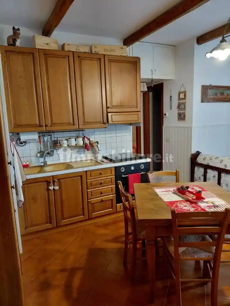 Trilocale via San Pasquale, Centro, Rocca di Mezzo - foto 4