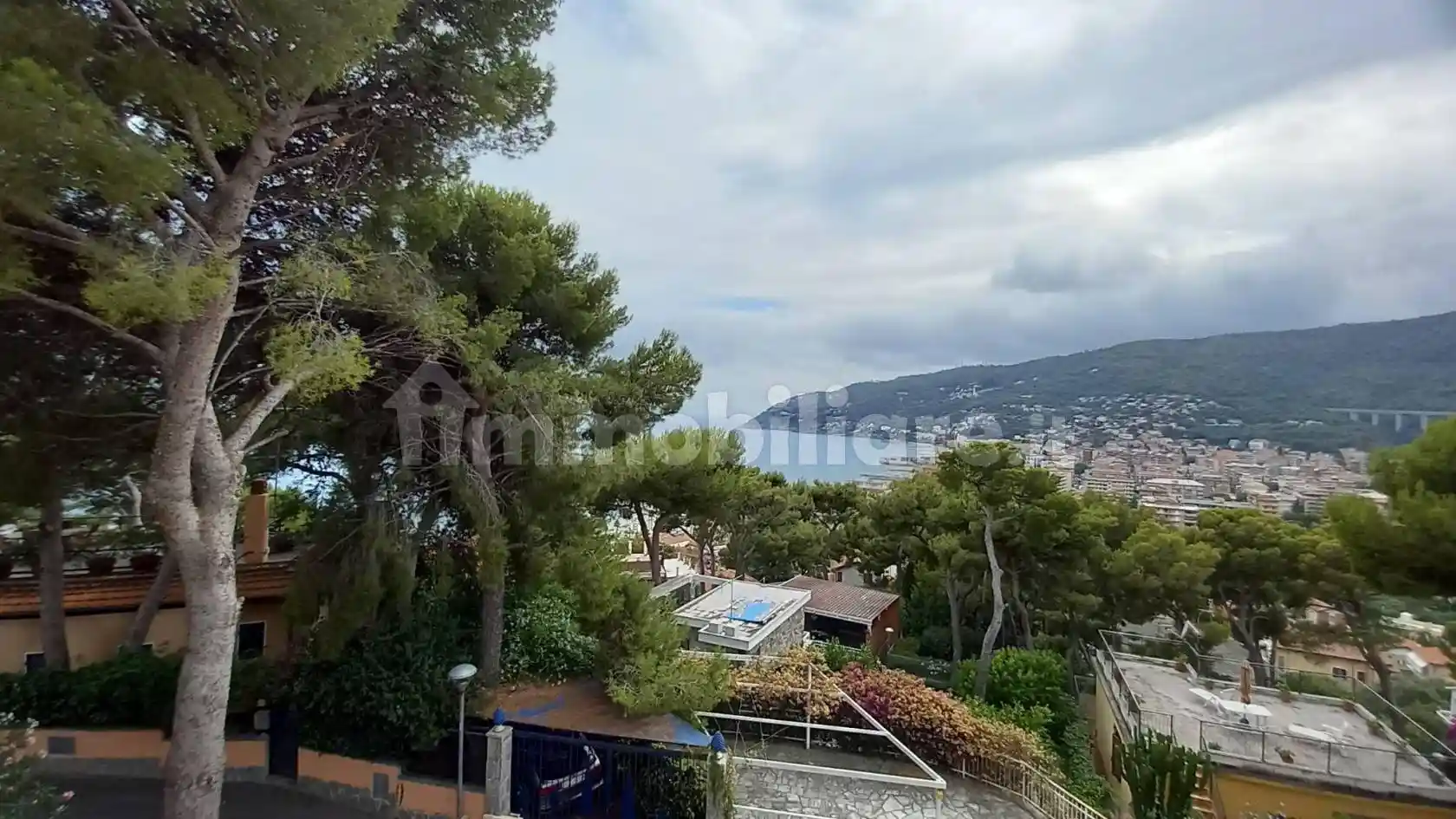 Appartamento in vendita a Andora