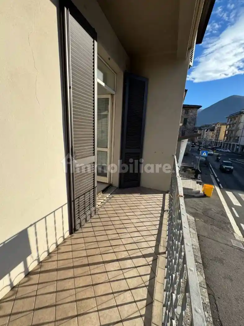 Appartamento via Nazionale 97, Centro, Costa Volpino - foto 5