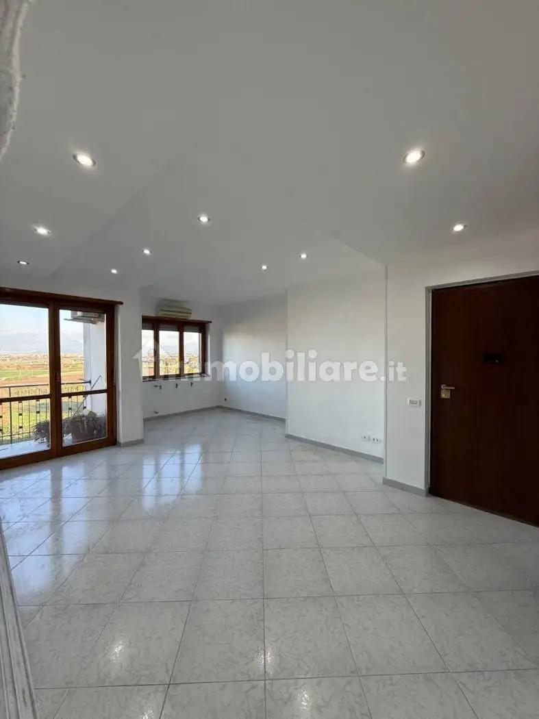 Attico - Mansarda in affitto a Casoria