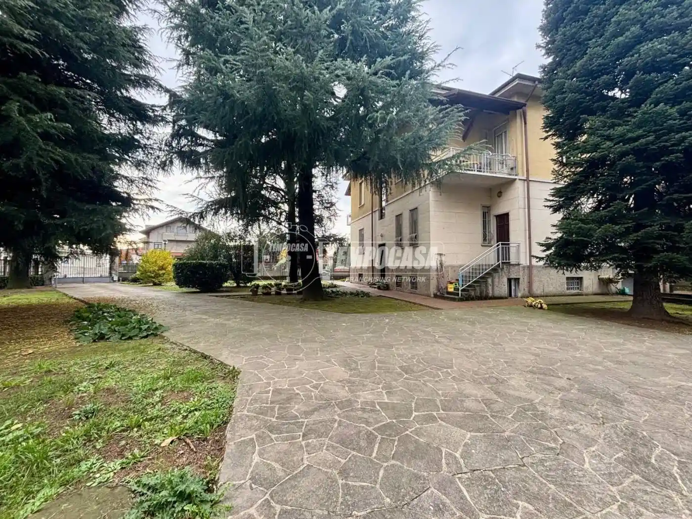 Villa in vendita a Cesano Maderno