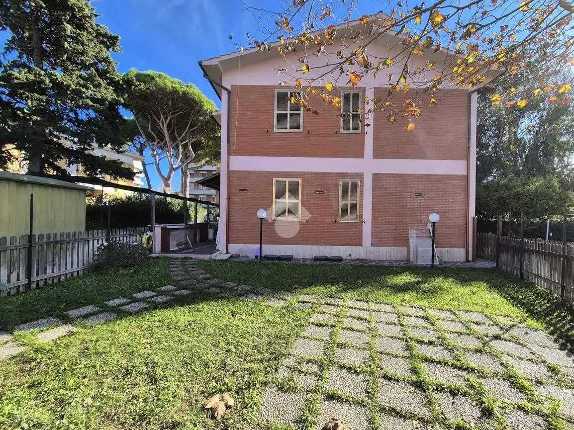 Villa in vendita a Tarquinia