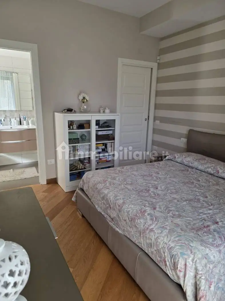 Appartamento in vendita a Salerno