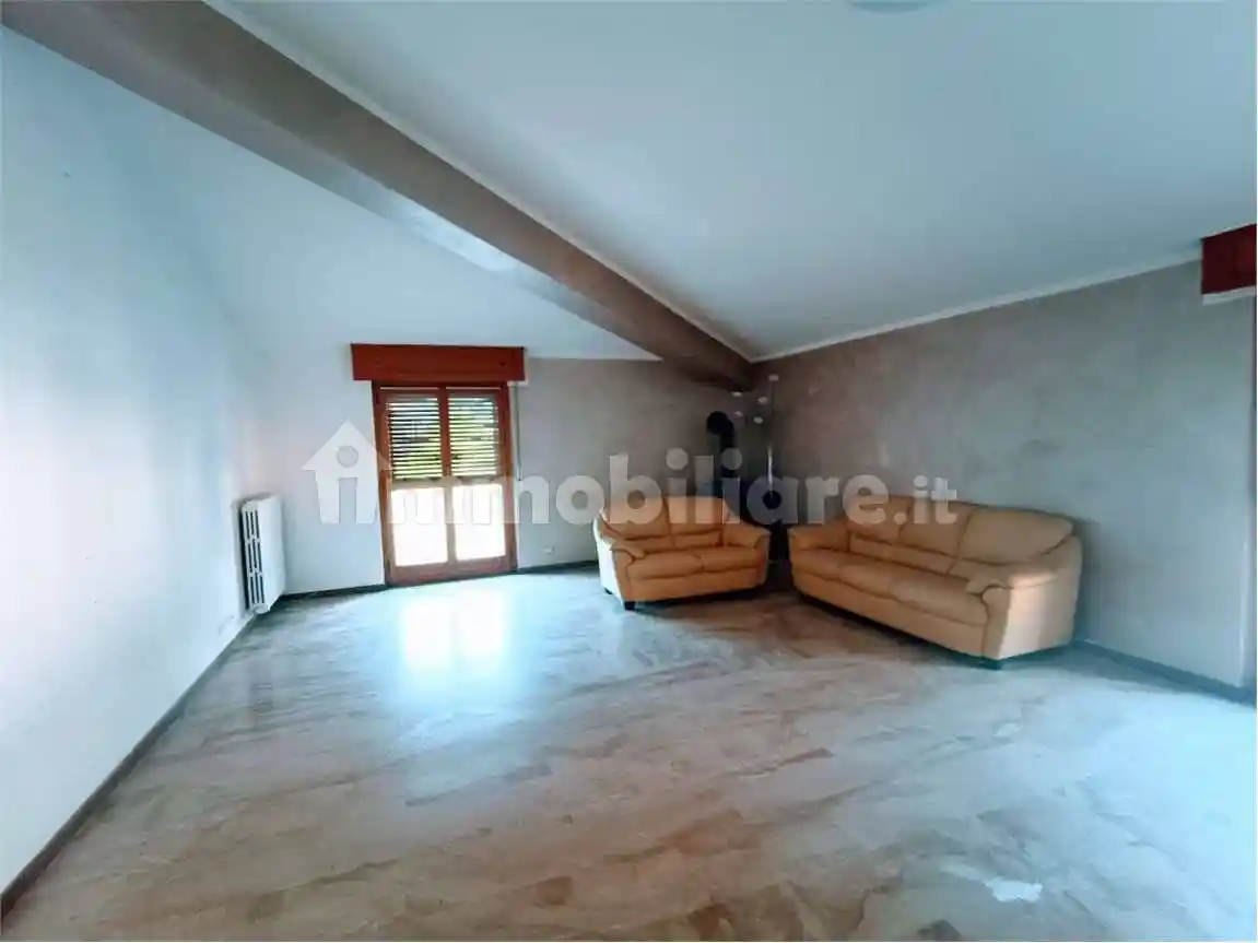 Appartamento beltrami, 5, Villadossola - foto 2
