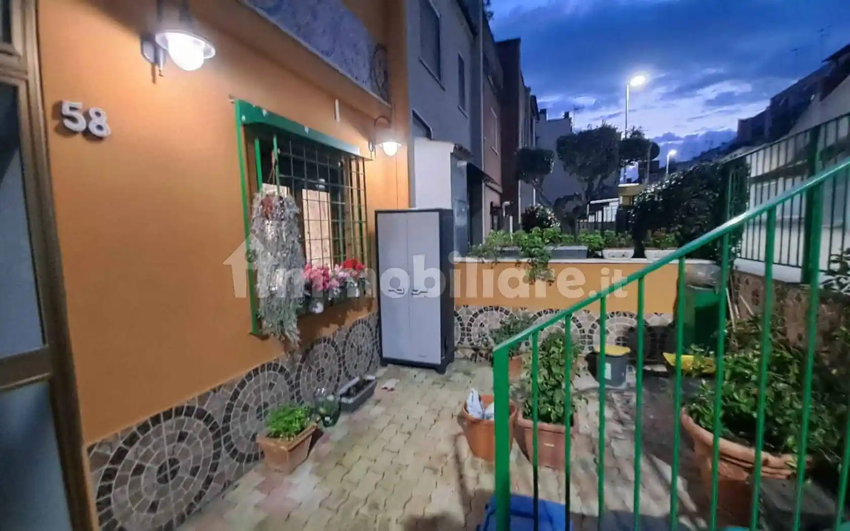 Villetta a schiera in vendita a Pomezia