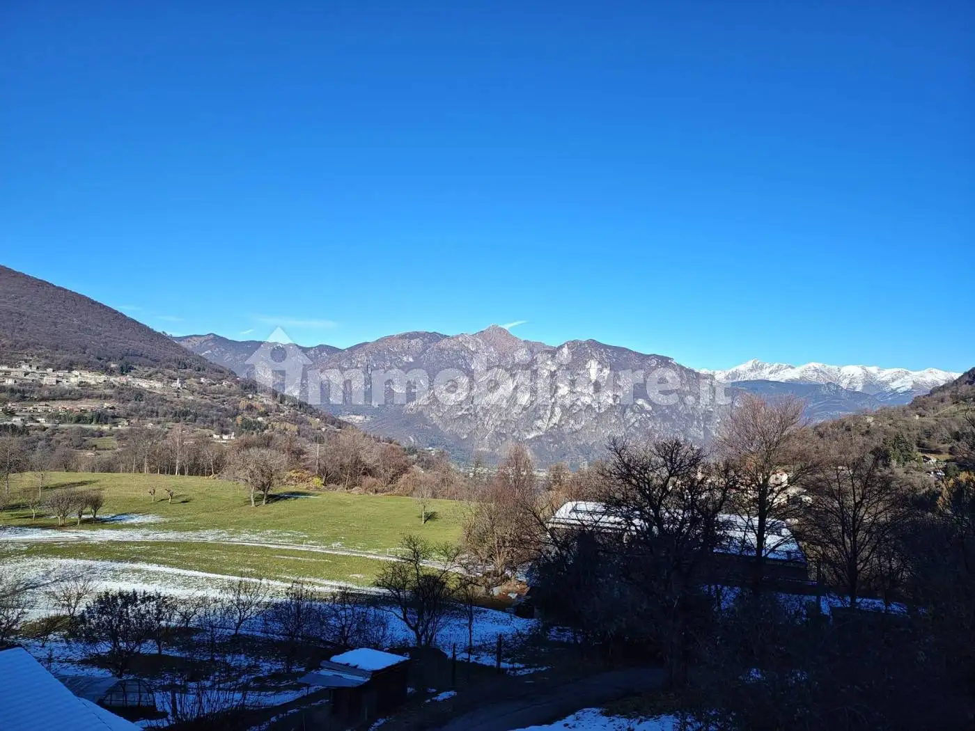 Appartamento in vendita a Laino