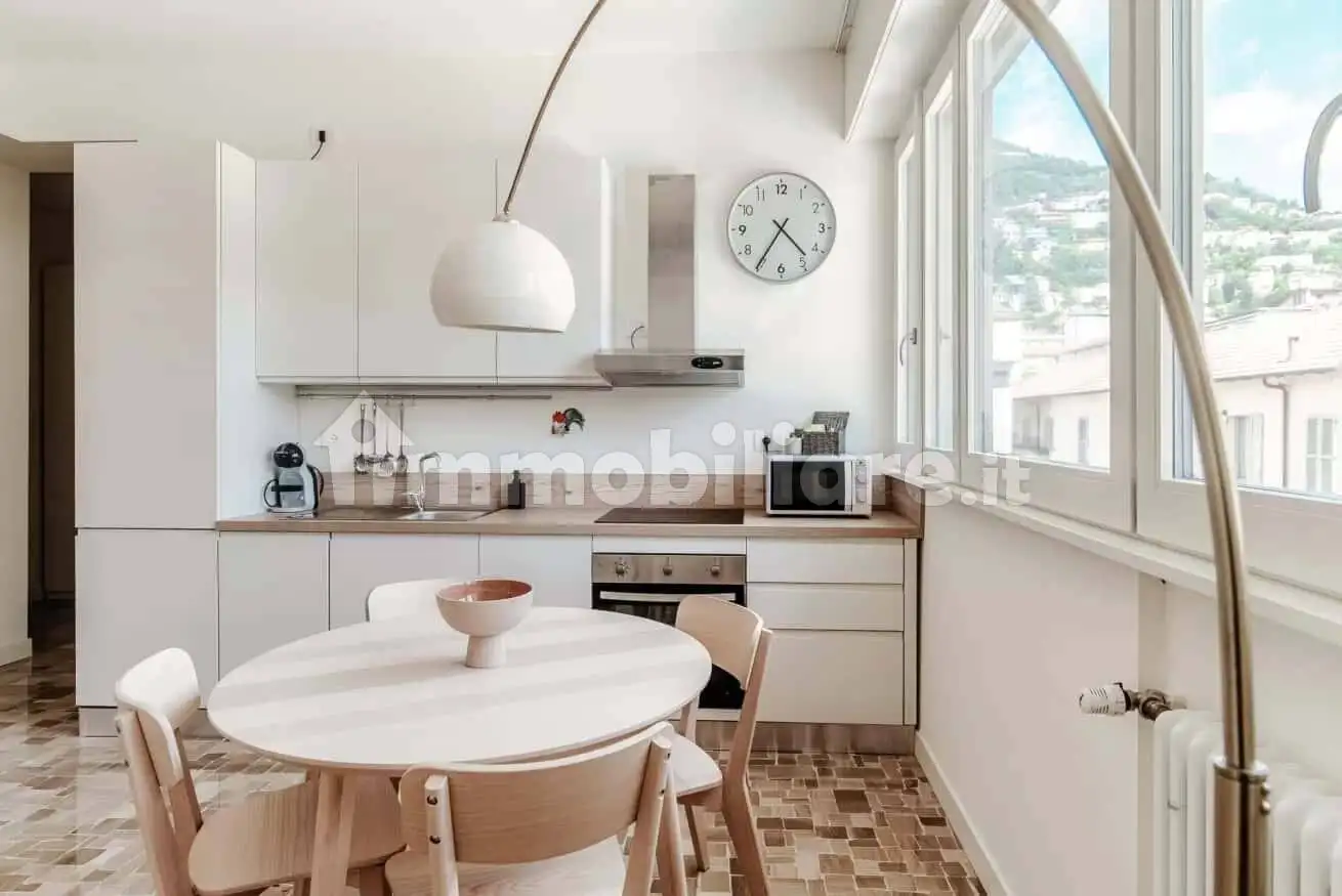 Appartamento in affitto a Como