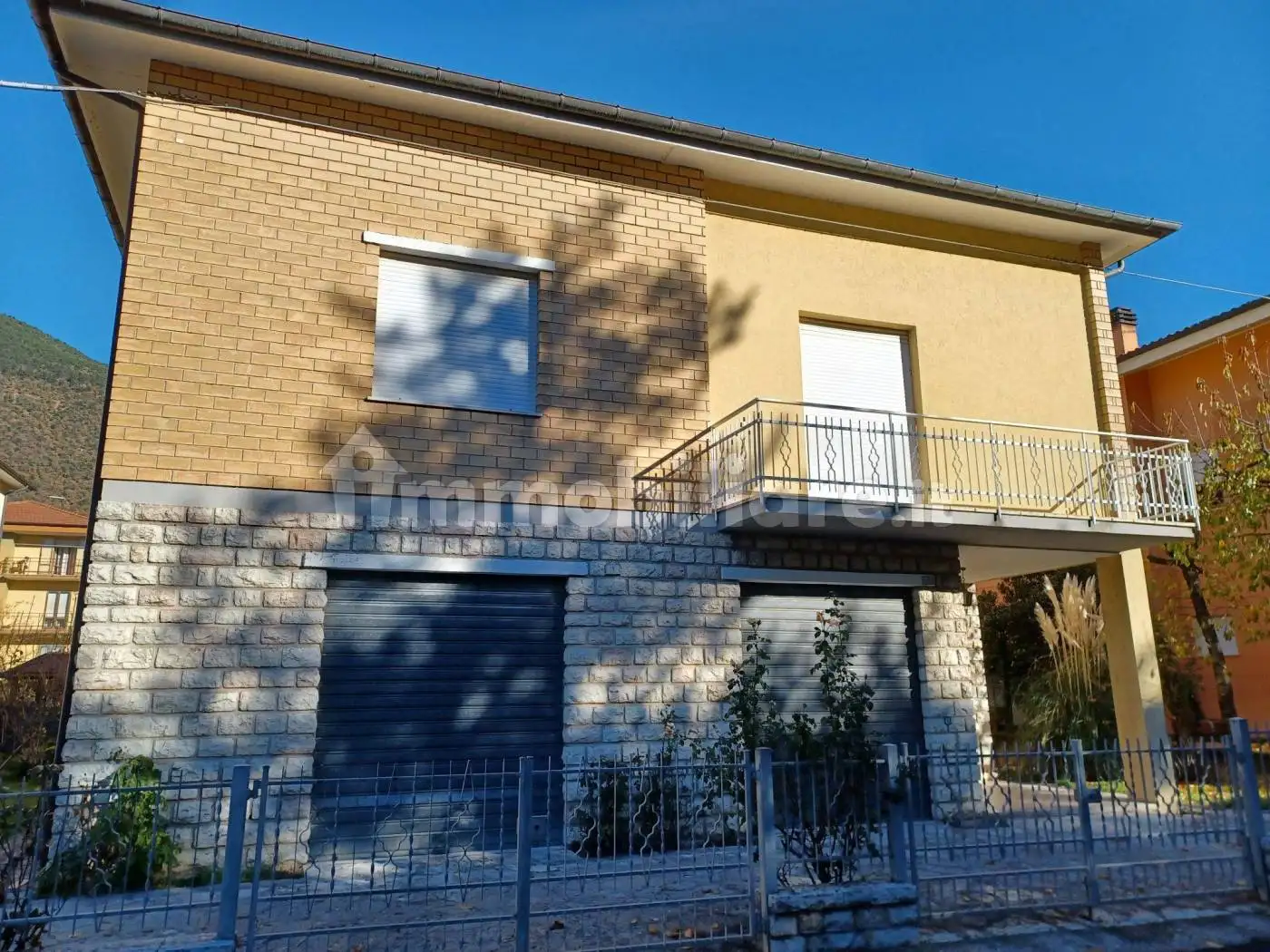 Villa in vendita a Piobbico