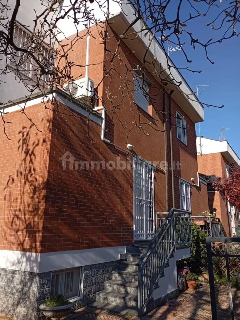 Villetta a schiera in vendita a Vercelli