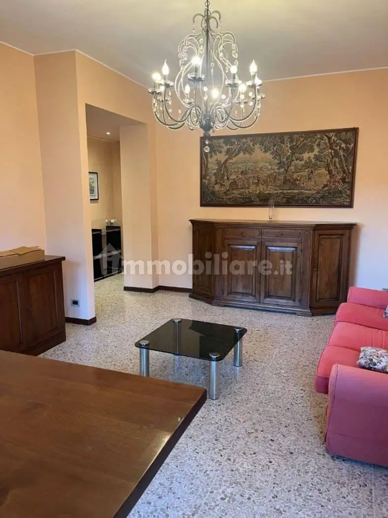 Appartamento in vendita a Bergamo