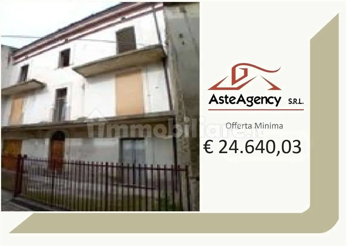 Appartamento in asta a Fara Filiorum Petri