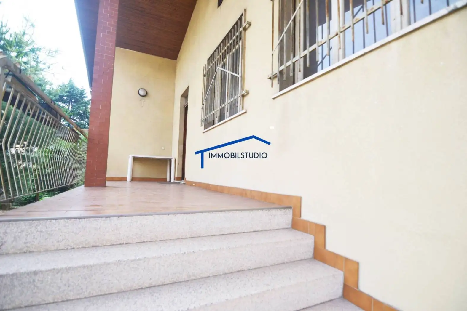 Villa in vendita a Busto Arsizio