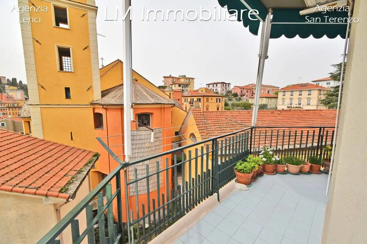 Appartamento in vendita a Lerici