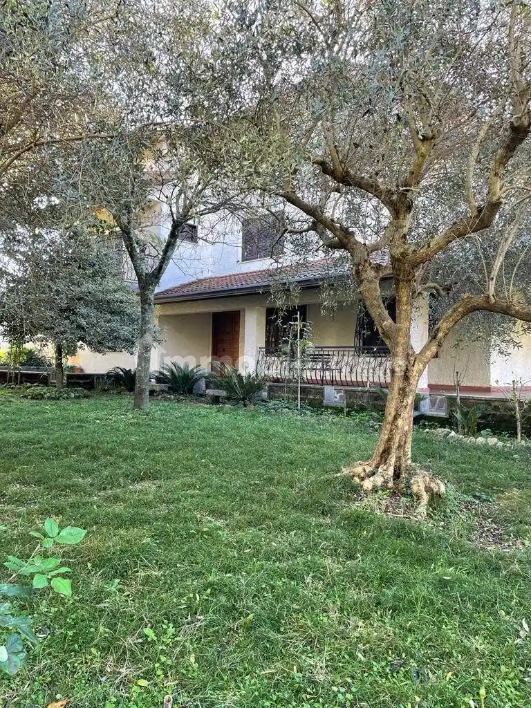 Villa bifamiliare via Lottizzazione Fadoni 21, Centro, Cervaro - foto 5