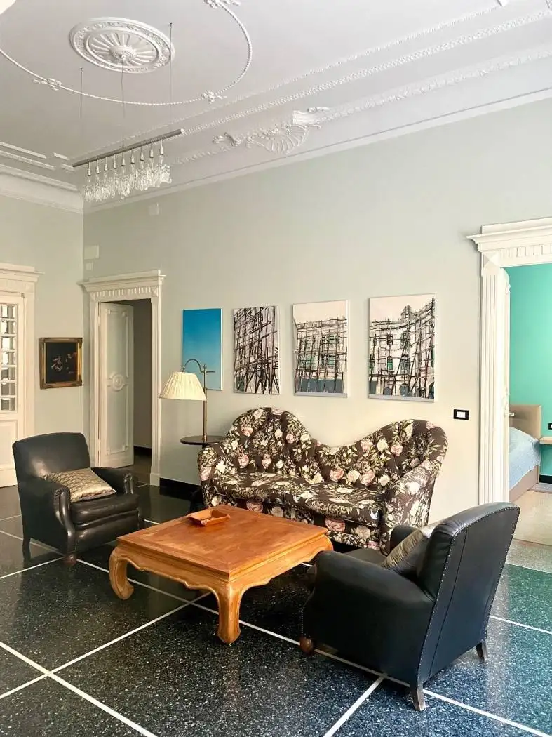 Appartamento in vendita a Genova