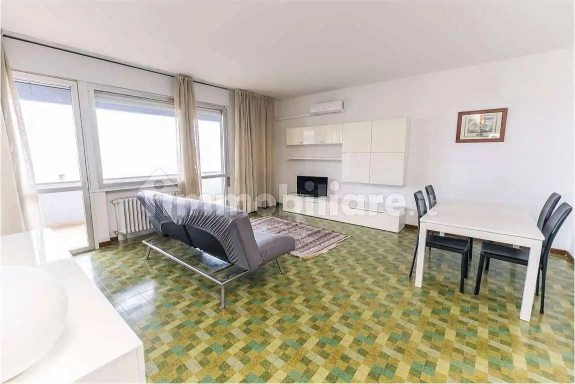 Appartamento in vendita a Modena