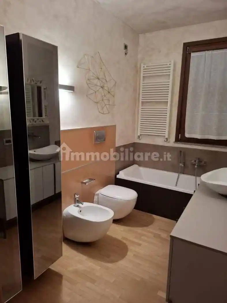 Trilocale ottimo stato, primo piano, Baia del Re, Piacenza - foto 5