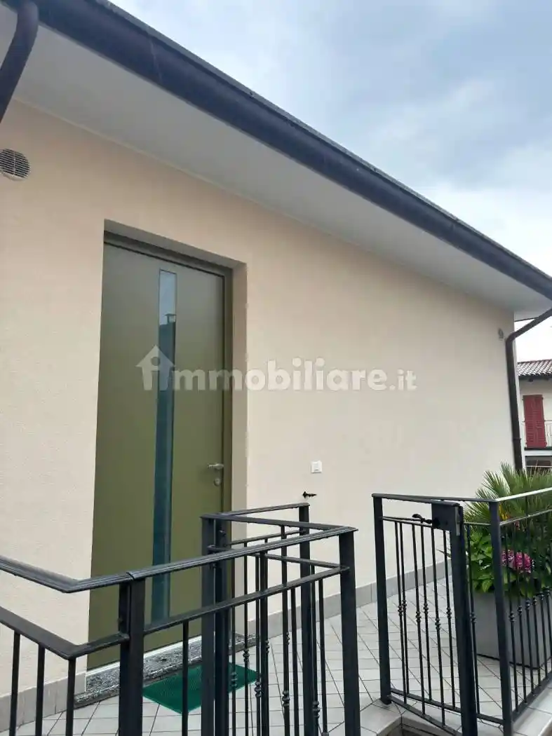 Appartamento in affitto a Predore