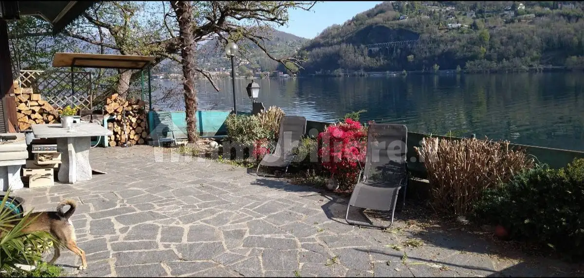 Appartamento in vendita a Orta San Giulio