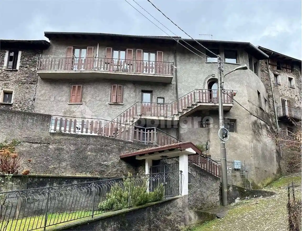 Appartamento all'asta via Dassa , 26, Sellero - foto 2