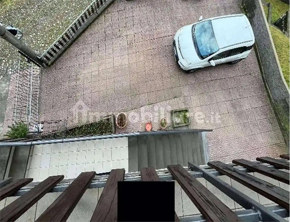 Appartamento all'asta via Dassa , 26, Sellero - foto 4
