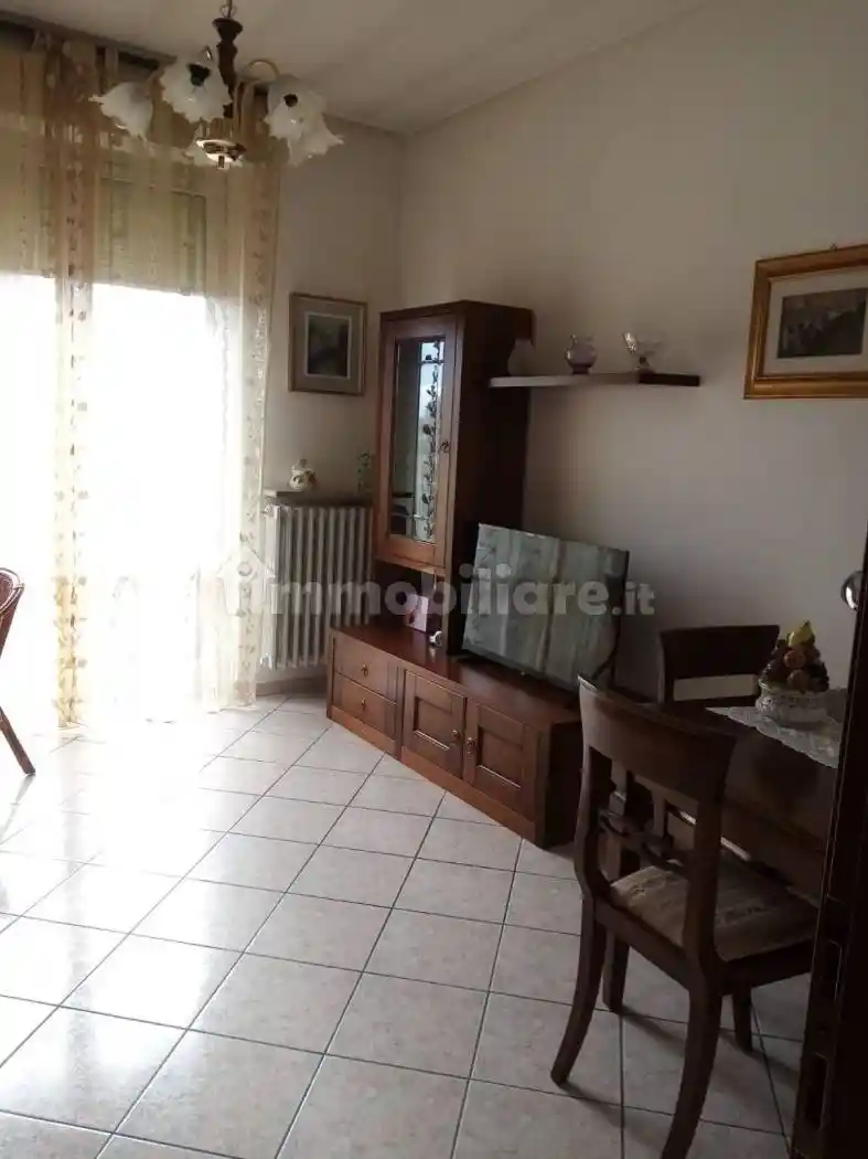 Appartamento in vendita a Piacenza