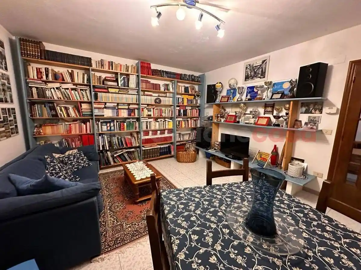 Villa unifamiliare via Dei Tulipani, 70, Centro, Avezzano - foto 3